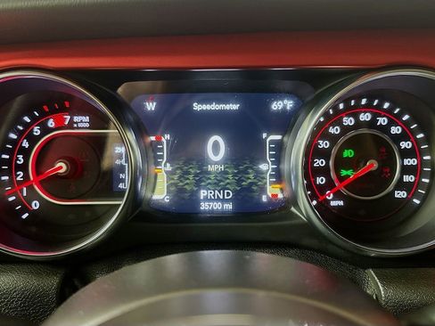 Used 2021 Jeep Wrangler Unlimited Rubicon w/ Uconnect 4C Nav & Sound Group image 12