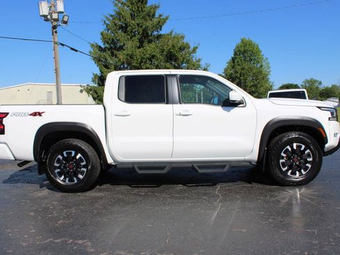 Used 2024 Nissan Frontier PRO-4X w/ Pro Convenience Package AWD/4WD image 3