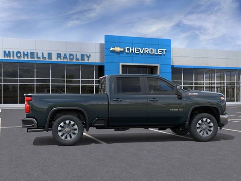 New 2026 Chevrolet Silverado 2500 LT w/ All Star Edition AWD/4WD image 5