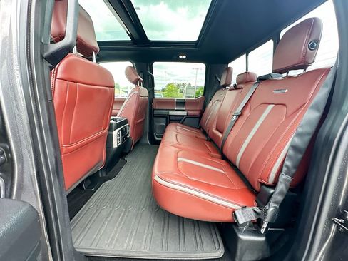 Used 2018 Ford F150 Platinum w/ Equipment Group 701A Luxury AWD/4WD image 17