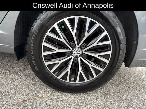 Used 2019 Volkswagen Jetta SEL image 10