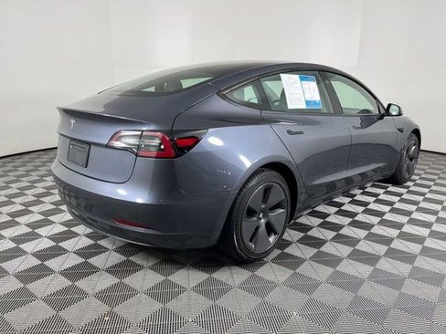 Used 2023 Tesla Model 3 Standard Range RWD image 9