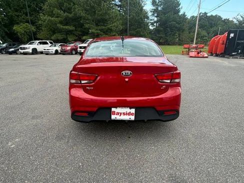 Used 2019 Kia Rio S FWD image 17