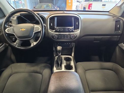 Used 2022 Chevrolet Colorado LT w/ Safety Package AWD/4WD image 27