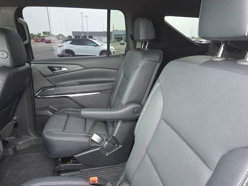 Used 2026 Chevrolet Traverse LT w/ Driver Confidence Package AWD/4WD image 26