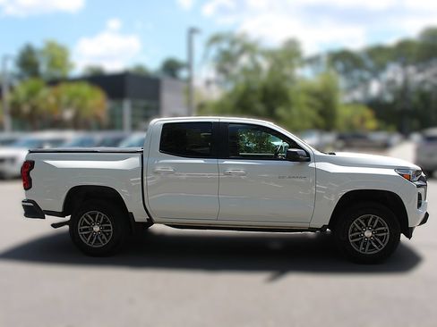 Used 2023 Chevrolet Colorado LT RWD image 11