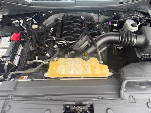 Used 2018 Ford F150 XLT w/ Trailer Tow Package image 22