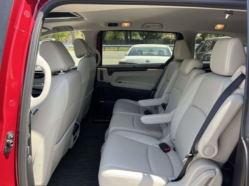 Used 2025 Honda Odyssey EX-L image 9