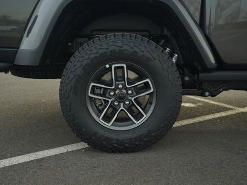 New 2026 Jeep Gladiator Mojave image 43