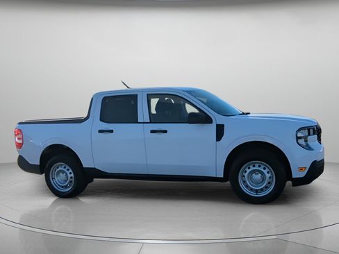 New 2026 Ford Maverick XL FWD image 38