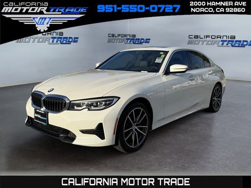 Used 2019 BMW 330i Sedan w/ Convenience Package image 1