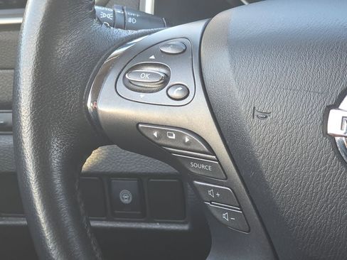 Used 2021 Nissan Murano SV AWD/4WD image 18