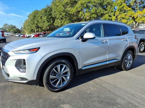 Used 2019 Hyundai Santa Fe SEL image 4
