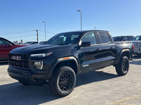 New 2026 GMC Canyon Elevation image 8