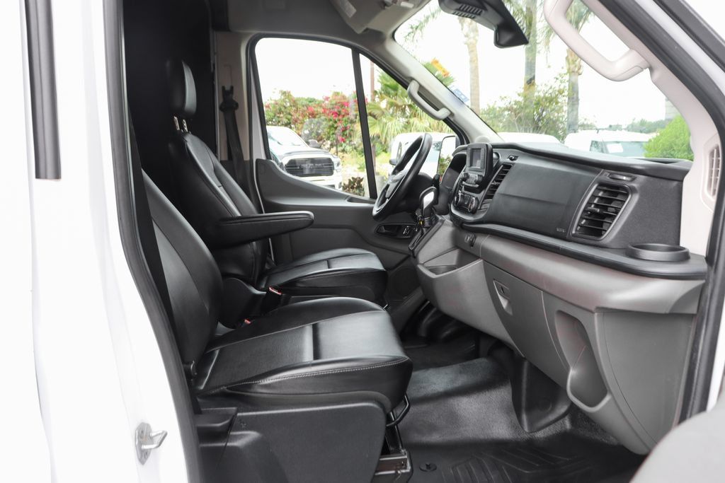 Used 2023 Ford Transit 250 Medium Roof w/ Load Area Protection Package RWD image 33