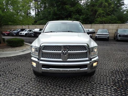 Used 2016 RAM 2500 Laramie AWD/4WD image 2