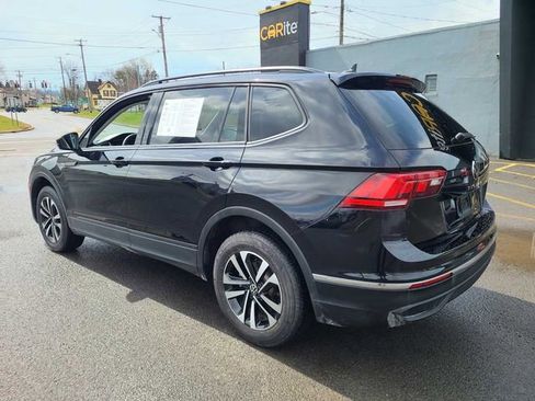 Used 2022 Volkswagen Tiguan S image 9