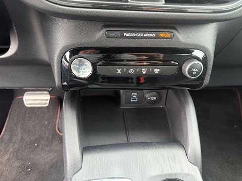 Used 2023 Ford Escape ST-Line w/ Tech Pack #1 AWD/4WD image 37