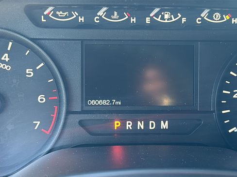 Used 2018 Ford F150 XL w/ Equipment Group 101A Mid image 7