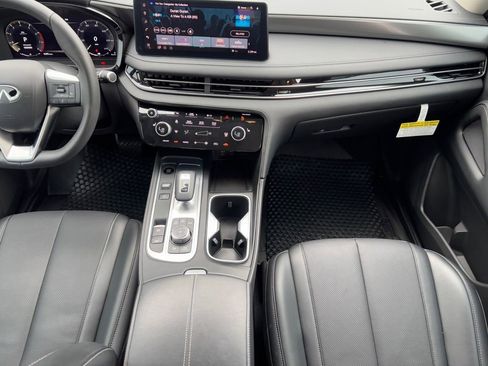 Certified 2026 INFINITI QX60 Pure w/ Cargo Package image 14