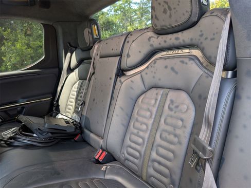 Used 2022 Rivian R1T Adventure image 29