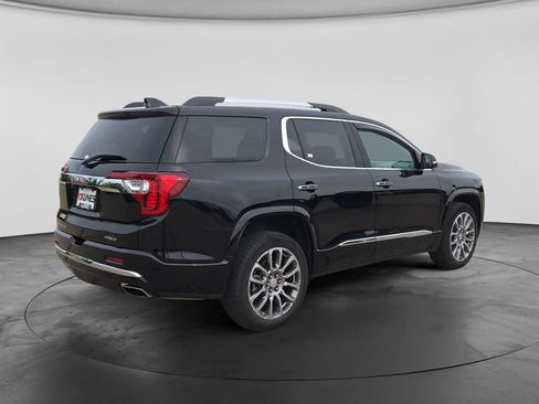 Used 2023 GMC Acadia Denali w/ Denali Technology Package AWD/4WD image 10