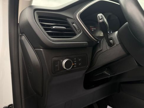 Used 2021 Ford Escape SE w/ Convenience Package FWD image 15