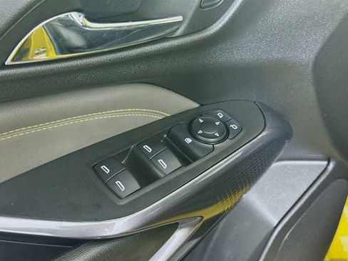Used 2024 Chevrolet Trax ACTIV FWD image 17