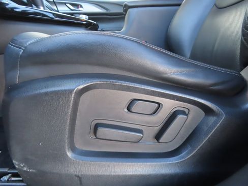 Used 2023 MAZDA CX-9 Touring image 7