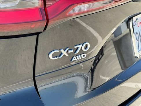 Certified 2025 MAZDA CX-70 Plug-In Hybrid w/ Premium Pkg AWD/4WD image 24