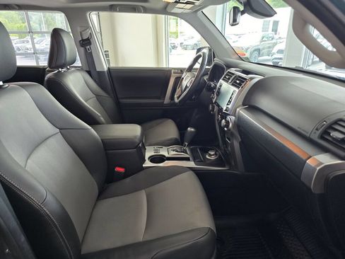 Certified 2024 Toyota 4Runner SR5 Premium w/ Moonroof Package AWD/4WD image 45