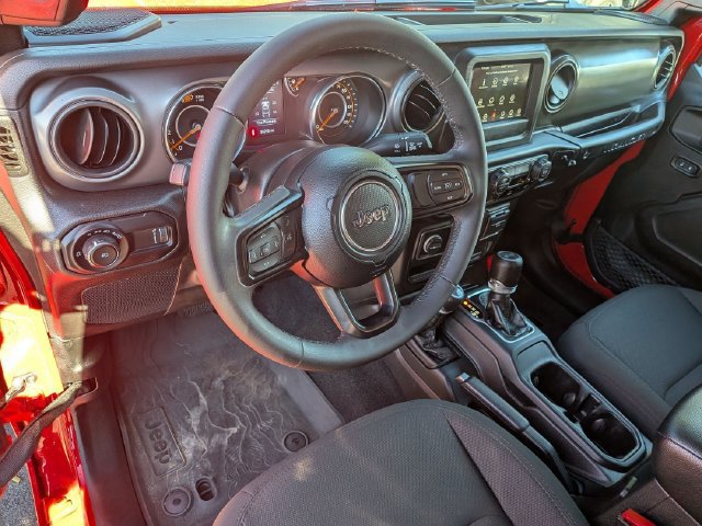 Certified 2023 Jeep Wrangler Unlimited Sport AWD/4WD image 10