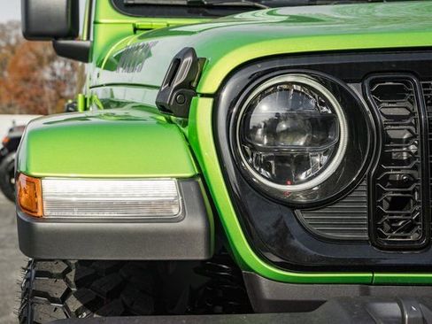 New 2026 Jeep Gladiator Willys image 28