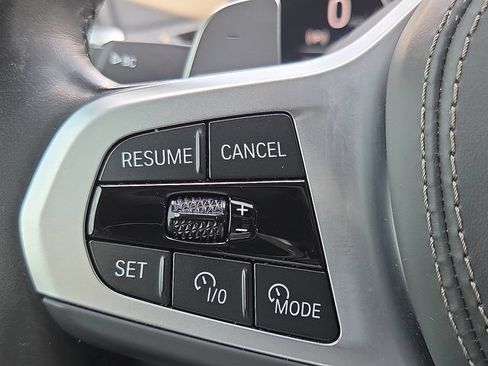 Used 2025 BMW X5 sDrive40i w/ M Sport Package RWD image 23