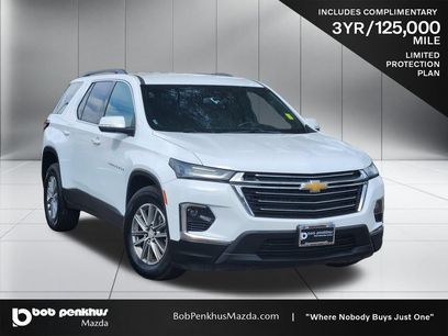 Used 2023 Chevrolet Traverse LT