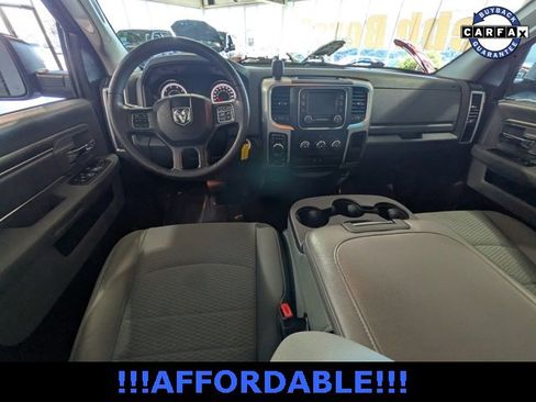 Used 2018 RAM 1500 Classic SLT image 12