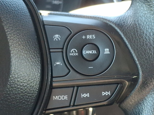 Used 2024 Toyota Corolla LE FWD image 22