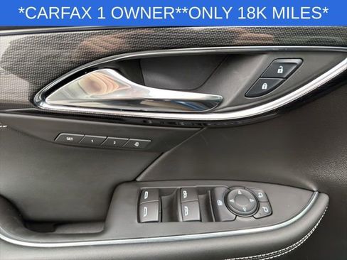 Used 2022 Buick Envision Essence w/ Safety Package image 23