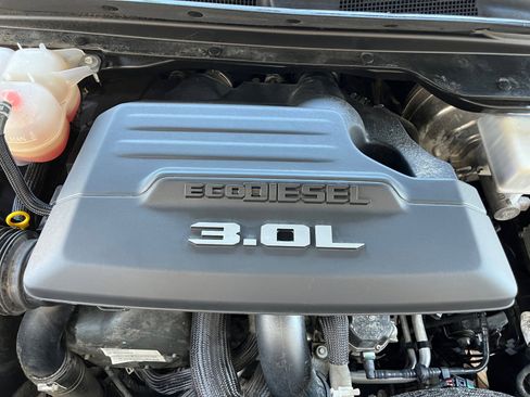 Used 2020 RAM 1500 Limited AWD/4WD image 29