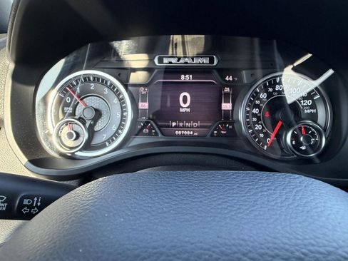 Used 2020 RAM 1500 Big Horn image 12