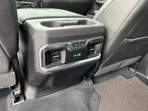 Used 2024 Chevrolet Silverado 2500 High Country w/ High Country Premium Package AWD/4WD image 32