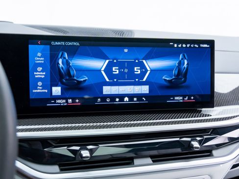 Certified 2025 BMW X6 M Competition w/ Executive Package image 26