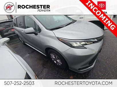 Used 2025 Toyota Sienna XLE