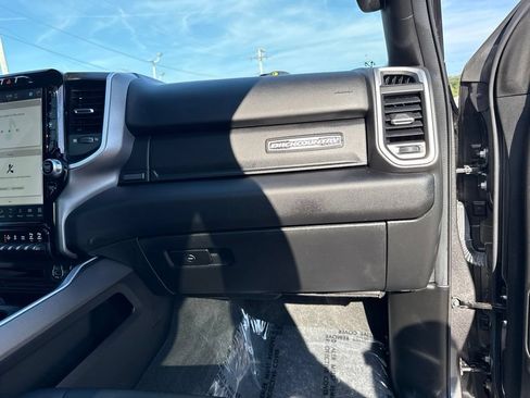 Certified 2022 RAM 1500 Big Horn AWD/4WD image 28