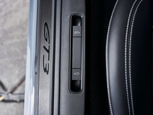 Used 2023 Porsche 911 GT3 w/ Chrono Package image 33