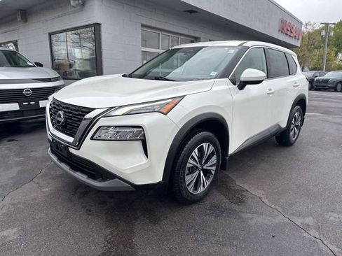 Used 2023 Nissan Rogue SV AWD/4WD image 5