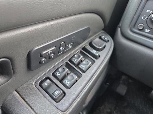 Used 2007 Chevrolet Silverado 2500 LT w/ Heavy-Duty Power Package image 27