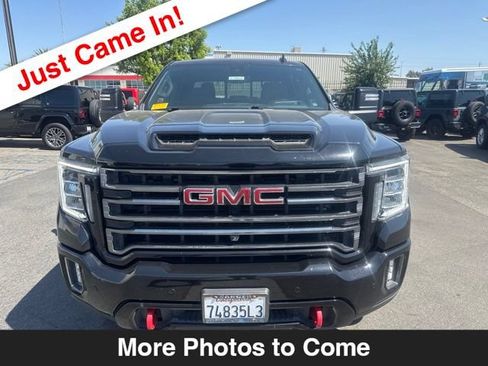 Used 2022 GMC Sierra 3500 AT4 w/ AT4 Premium Plus Package AWD/4WD image 8