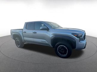Used 2025 Toyota Tacoma TRD Off-Road video 2