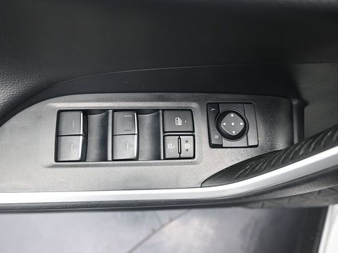 Used 2024 Toyota RAV4 Adventure image 19